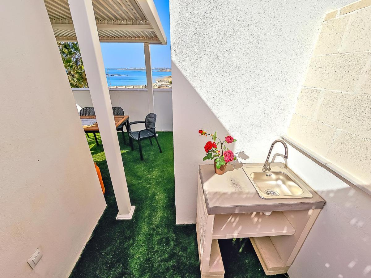 Oceanfront Duplex With A Rooftop Pool And Terrace El Puerto de Santa María Eksteriør bilde